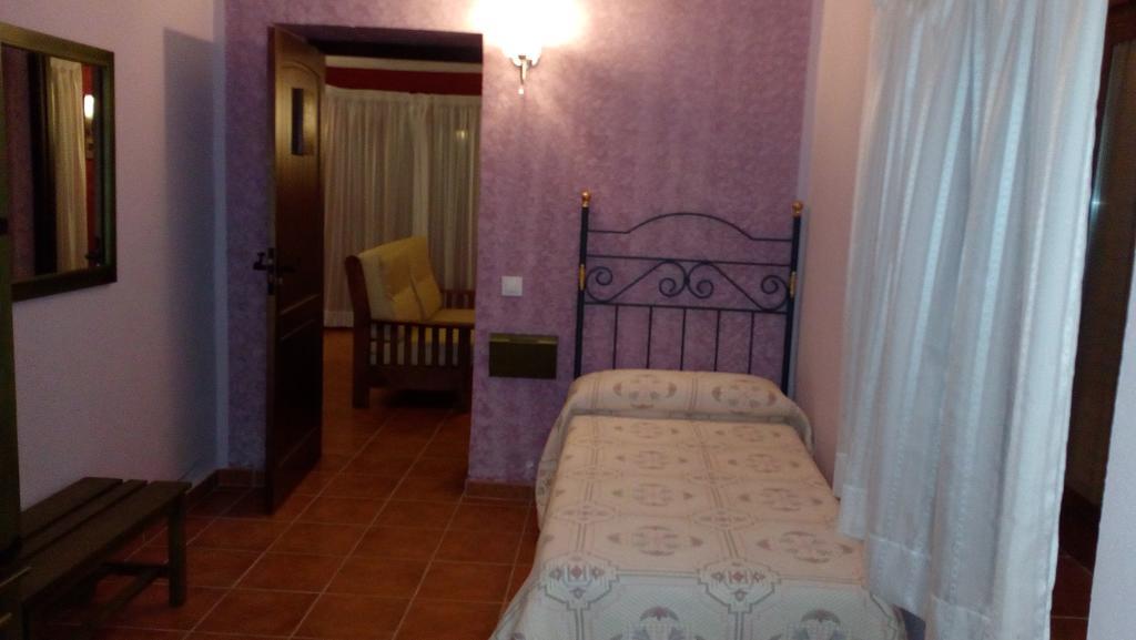 Talarrubias Apartamentos Rurales Casas De Los Maestros מראה חיצוני תמונה